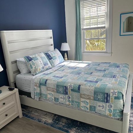 Cozy Studio In The Heart Of The Palm Beach Island - Free Valet Service Exterior foto